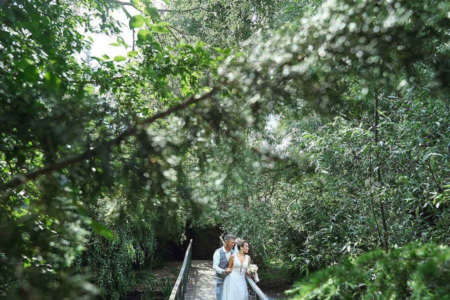 Fotógrafo de casamento Marina Kolganova (kolganoffa). Foto de 1 de julho 2022