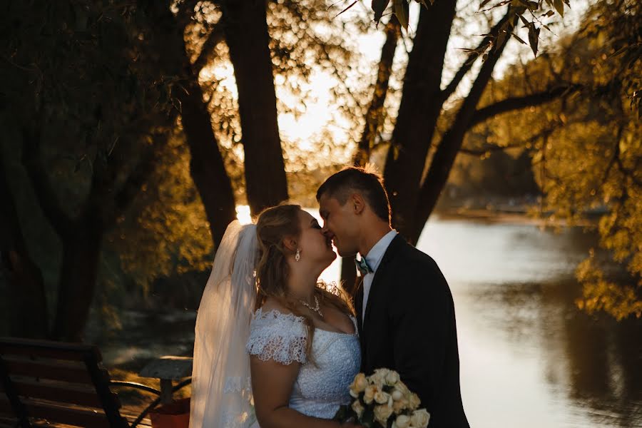 Fotógrafo de bodas Maksim Zolotoverkhiy (zolotoverhiy). Foto del 30 de octubre 2018