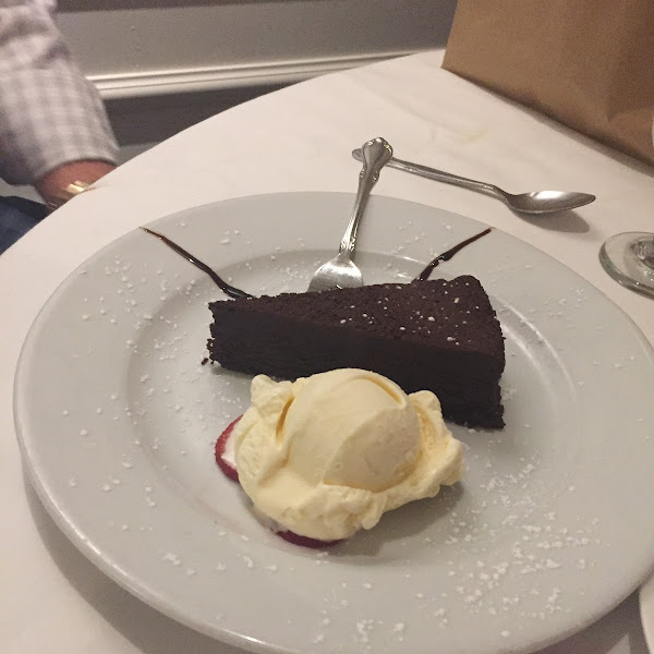 Gluten-Free Cakes at Vintage Steak House