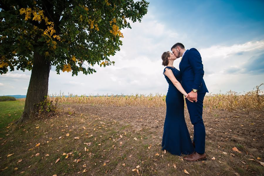 Fotógrafo de bodas Razvan Timplaru (timplarurazvan). Foto del 9 de octubre 2015