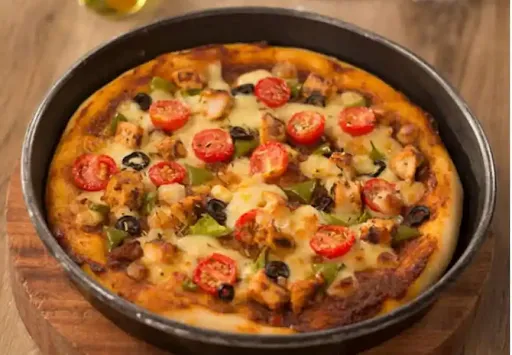 Veg. Pasta Pizza (Peri-Peri)