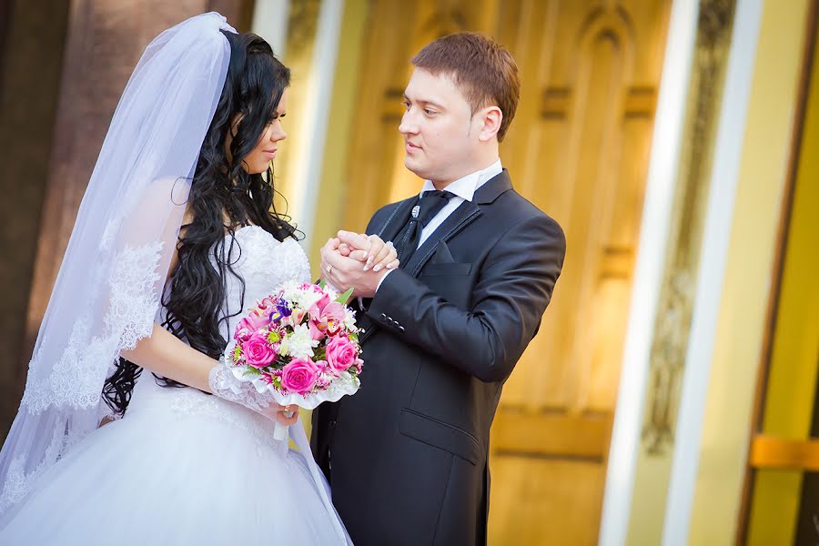 Wedding photographer Evgeniy Borschenko (olkiu). Photo of 7 April 2014