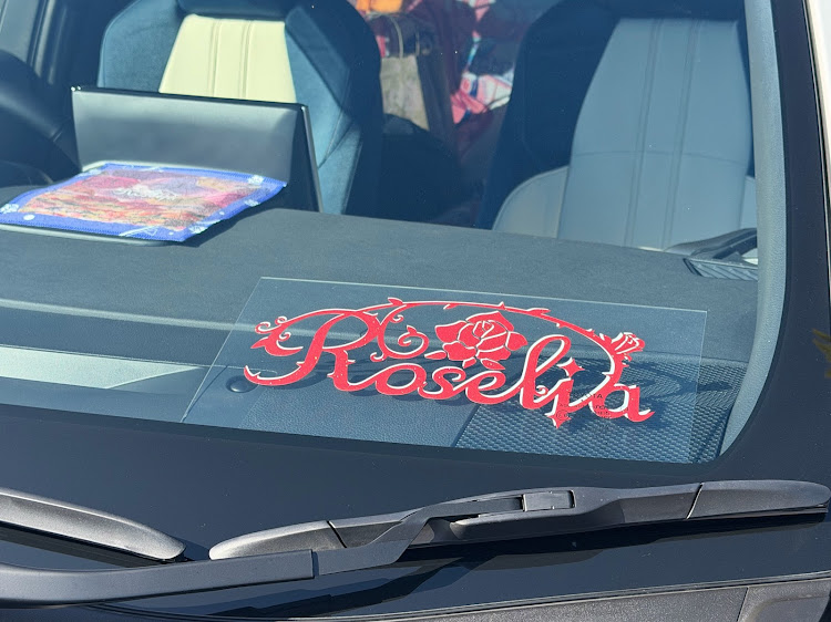 カローラスポーツの納車・インプレッサ・お久しぶりです・Roselia・よろしくお願いします！に関するカスタム事例の投稿画像14枚目
