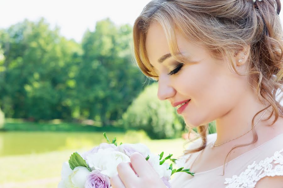 Fotografo di matrimoni Mila Vishnya (milacherry). Foto del 12 maggio 2019