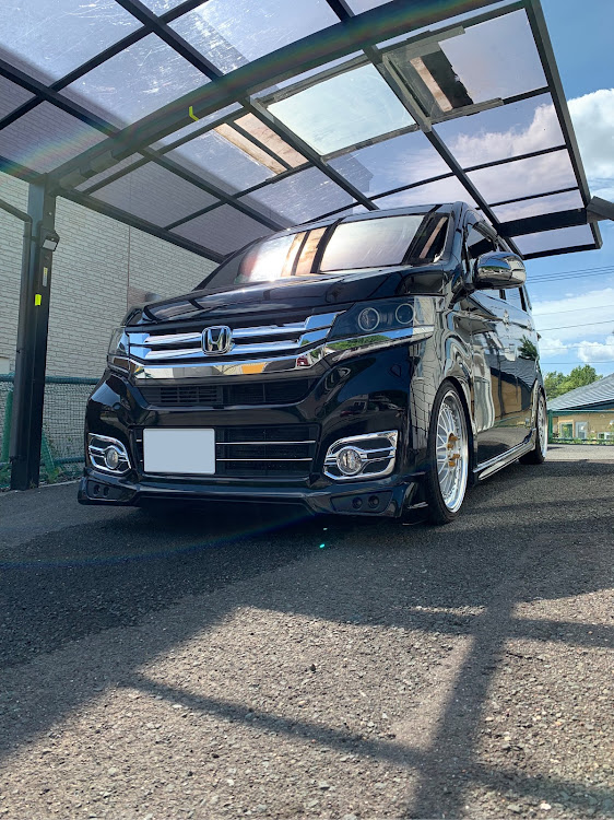 N-WGN カスタムのホイール交換・車高調整・オフ会・洗車に関するカスタム事例の投稿画像1枚目