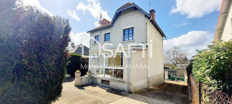 Vente maison 5 pièces 106 m² à Chatellerault (86100), 150 000 €