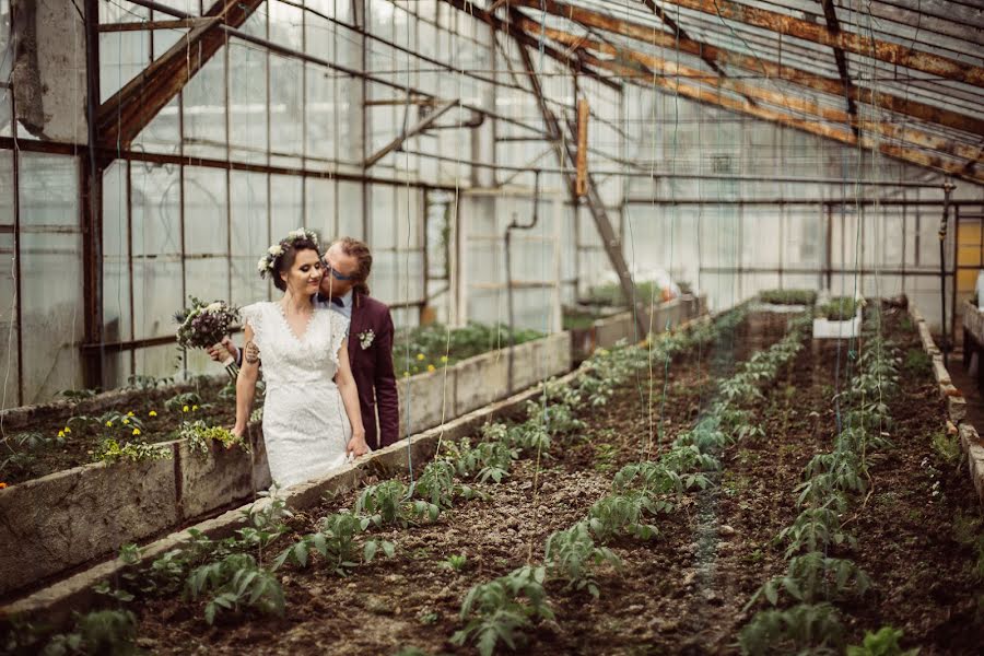 Wedding photographer Magdalena Kuzar (kuzar). Photo of 19 June 2019