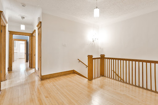 Apartment 4
