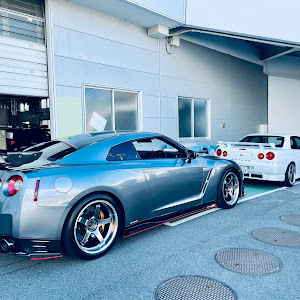 NISSAN GT-R R35