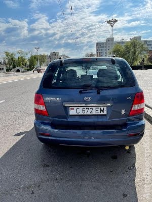 продам авто Kia Sorento Sorento I фото 4