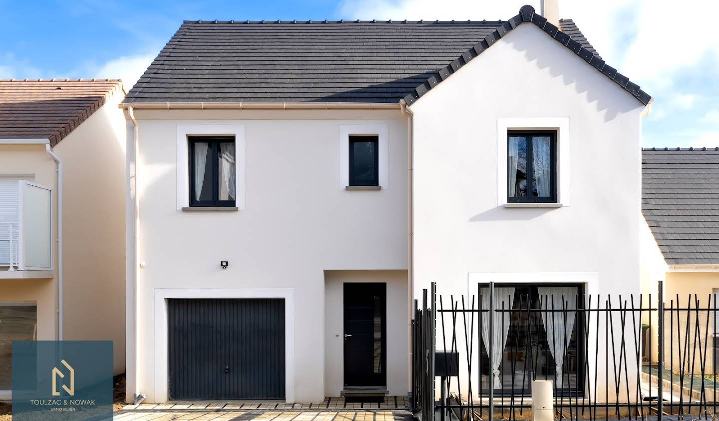 House with garden and terrace Rambouillet