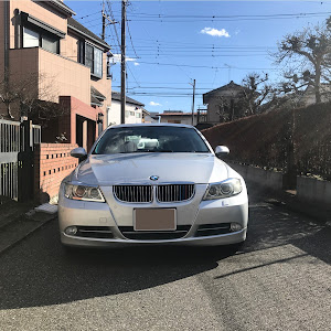 3シリーズ セダン 335i