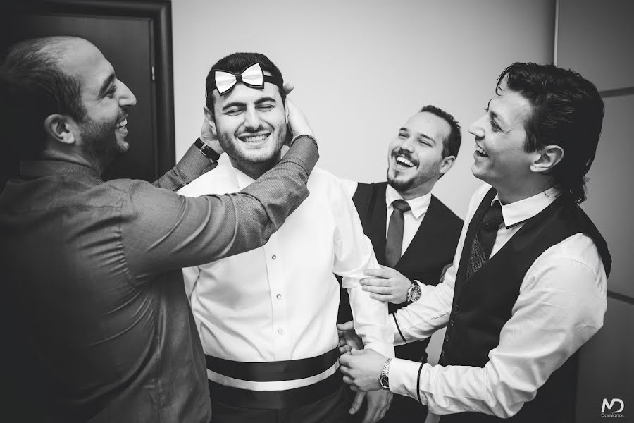 Fotógrafo de casamento Damianos Maksimov (damianos). Foto de 10 de novembro 2015