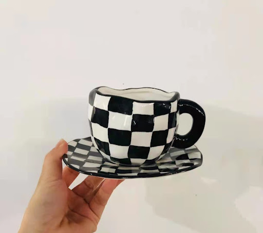 Title 6, Retro Young Girl Heart Hand Pinch Coffee Set – ...