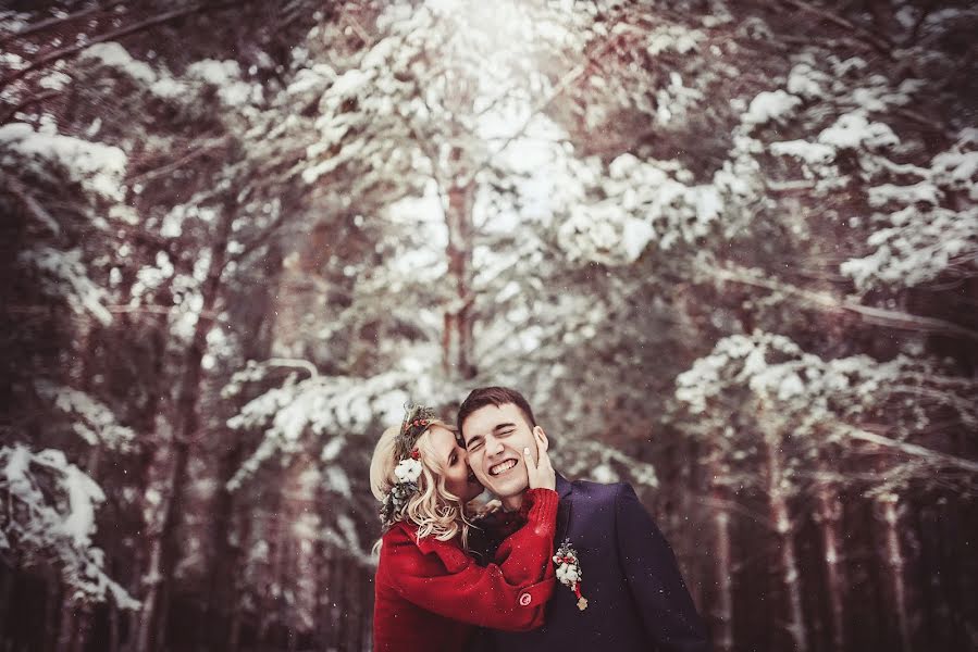 Fotógrafo de bodas Nikolay Kolomycev (kolomycev). Foto del 10 de febrero 2016