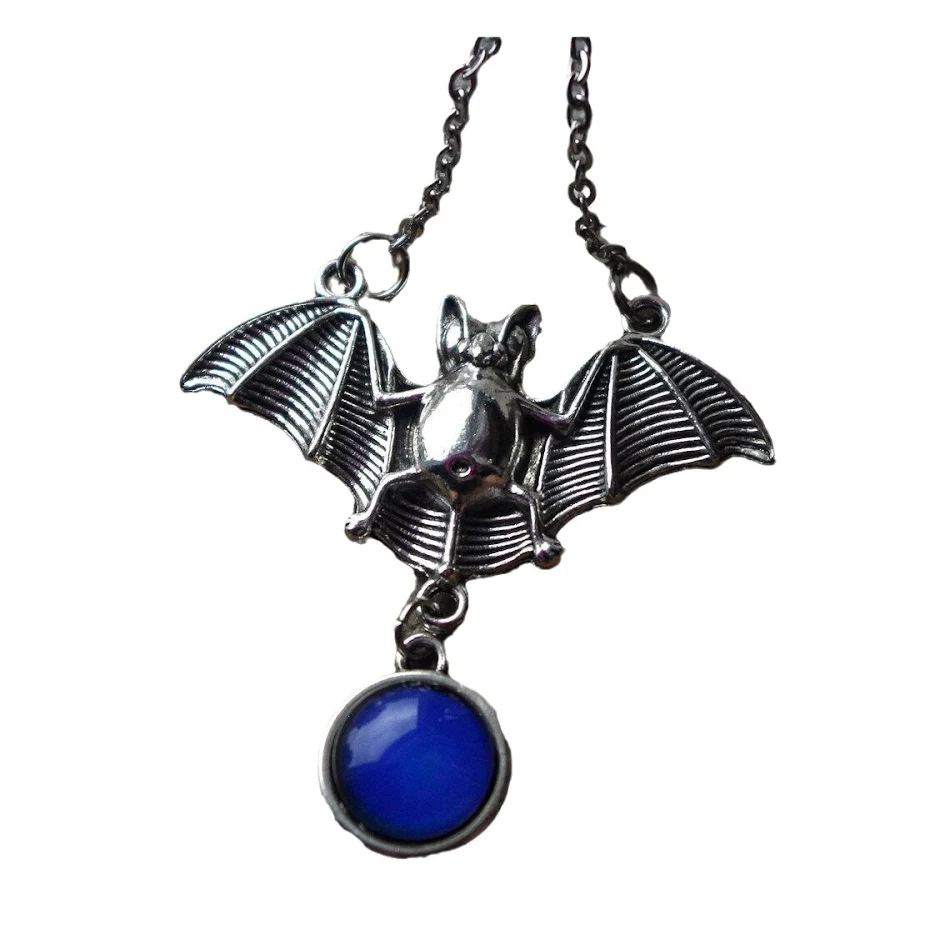 Kleurrijke edelsteen temperatuurgevoelige steen verkleuring hanger ketting Halloween, een unieke sieraad die van kleur verandert.