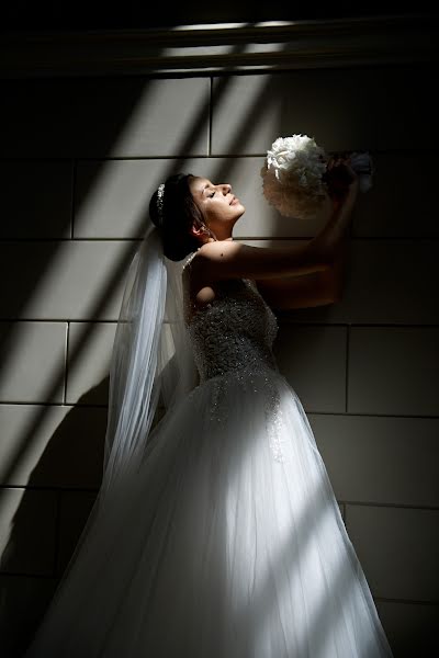 Wedding photographer Yurii Vladimirov (vladimirov). Photo of 19 September 2021