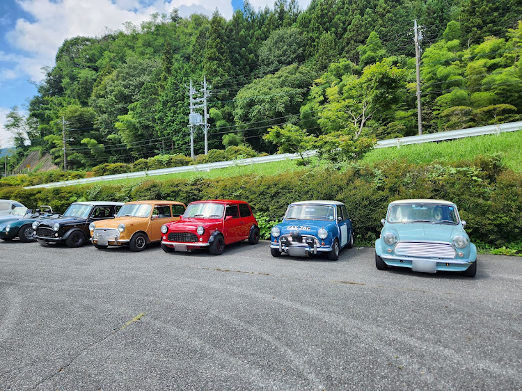 ミニクーパー1.3iのクーラー無し・草木ダムサンデー・クラシック・第三日曜日・みかげ原展望地に関するカスタム事例の投稿画像8枚目