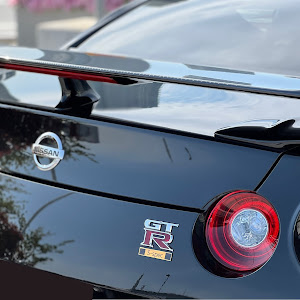 NISSAN GT-R R35