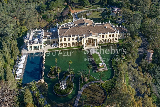 Property with pool 1