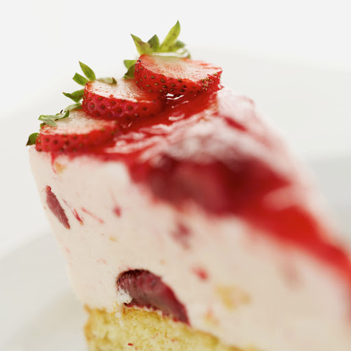 Strawberry Vanilla Cake