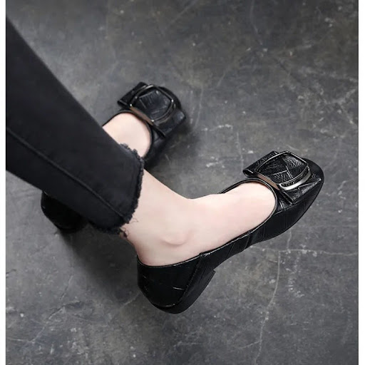 Title 2, Flat Thick Heel Leather Shoes for Women. Casual...