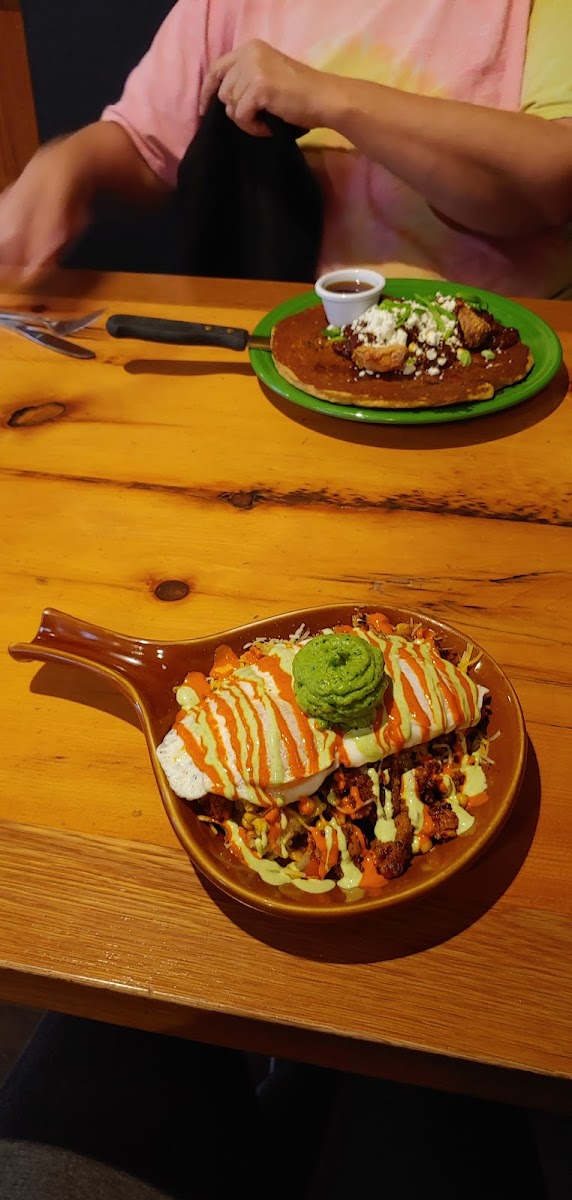 The huevos rancheros hash (I think). In the background is my gluten-eating companion's chicken and pancakes dish.