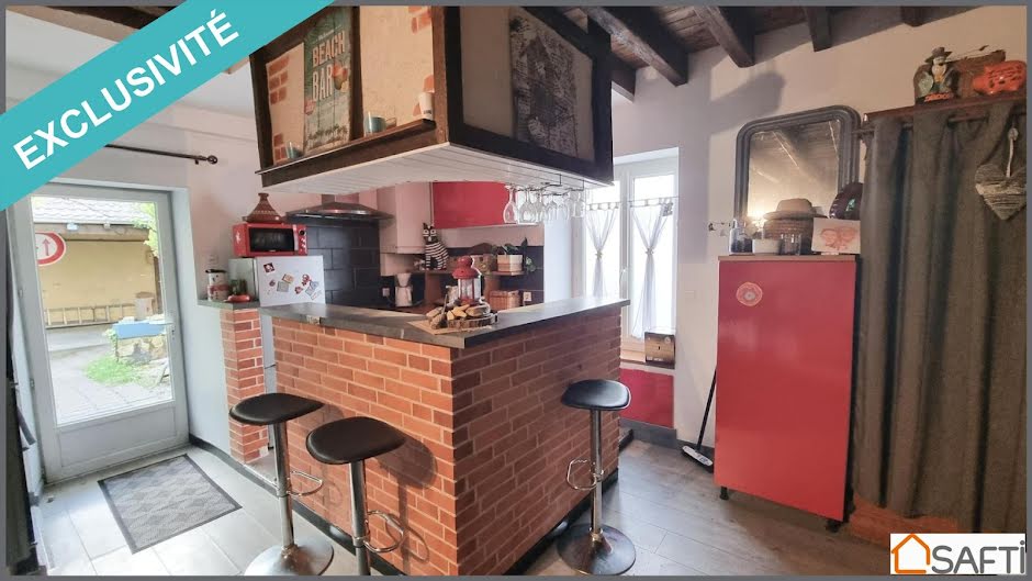 Vente maison 3 pièces 79 m² à Vierzon (18100), 104 000 €