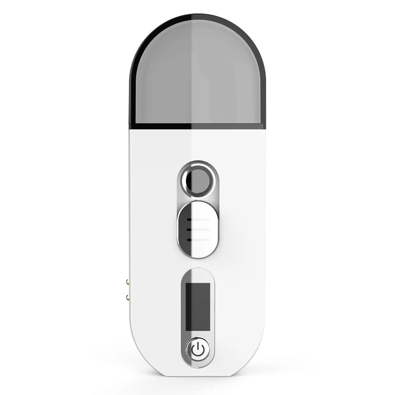 Nano Spray Hydratant Visage Vaporisant pour une Peau Éclatante. Hydratation et fraîcheur instantanées, soin du visage essentiel. Une peau revitalisée.