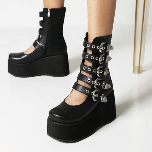 Title 7, Punk Rivet Thick Bottom Platform Female Ankle B...