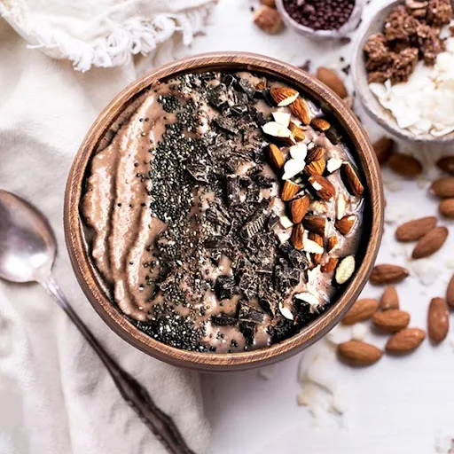 Choco Almond Smoothie Bowl