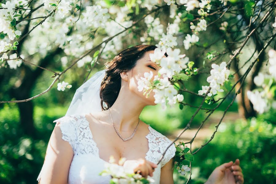 Bryllupsfotograf Karen Uzunyan (klaatu). Bilde av 21 mai 2016