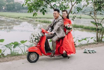 Fotógrafo de casamento Thang Ho (rikostudio). Foto de 21 de março 2019