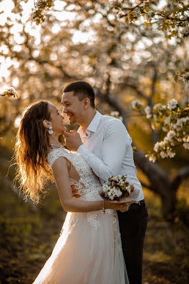 Fotógrafo de casamento Ekaterina Kuzmina (kyzminaekaterin). Foto de 10 de maio 2022