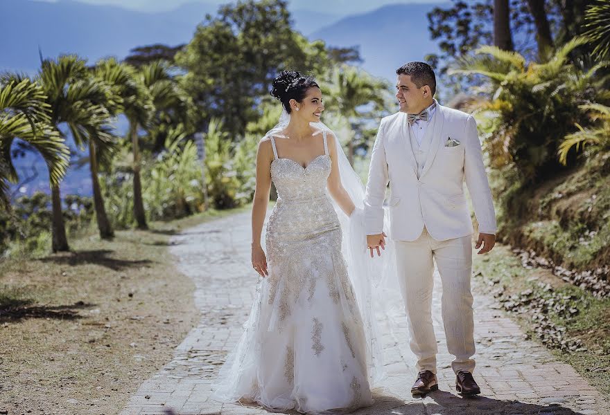 Wedding photographer Fernando Daza (fernandodaza). Photo of 10 January 2018