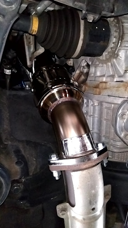 WRX STIの中標津・フォロー、いいね、コメントよろしくお願いします！・なぐさめて・食うチューンに関するカスタム事例の投稿画像3枚目