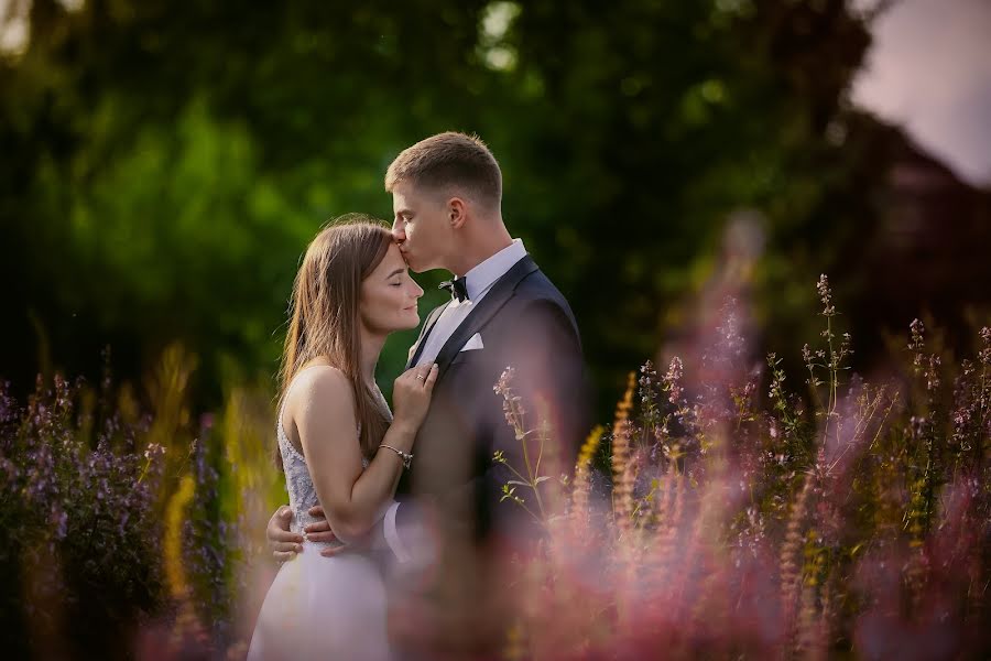 Wedding photographer Żaneta Zawistowska (zanetazawistow). Photo of 1 August 2023