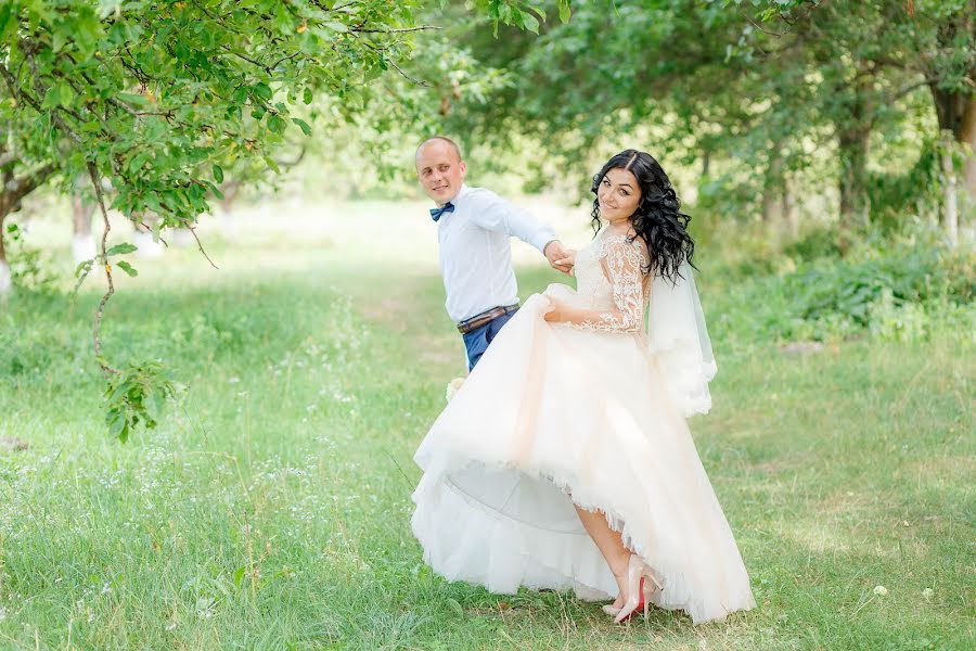 Wedding photographer Vladimir Chmut (vladimirchmut). Photo of 15 September 2017