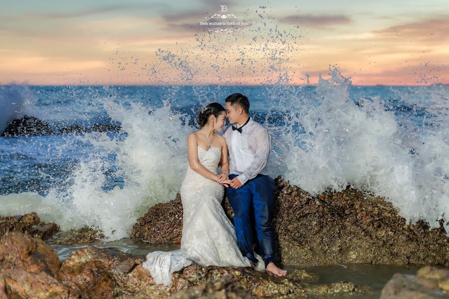 Wedding photographer Tawan Pradpairin (pradpairin). Photo of 8 September 2020