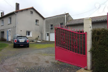 maison à Mauzé-sur-le-Mignon (79)