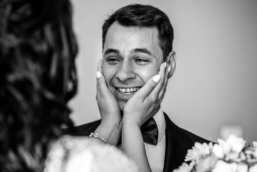 Fotografo di matrimoni Marius Stoian (stoian). Foto del 30 giugno 2019