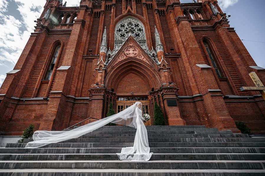 Wedding photographer Leonid Leshakov (leaero). Photo of 1 February 2022