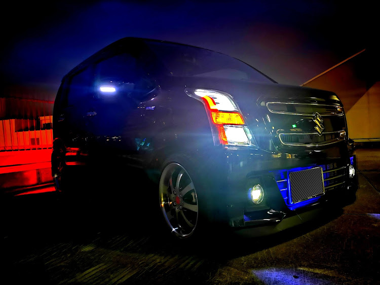 ワゴンRスティングレーの3枚目のゴールド免許・フルポジ仕様・煽らない運転・HUAWEIに関するカスタム事例の投稿画像2枚目