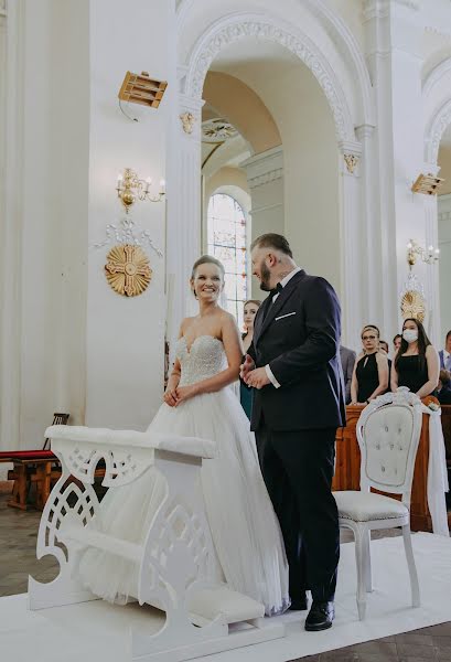 Fotografo di matrimoni Monika Wlazło (monikafoto). Foto del 27 aprile 2023