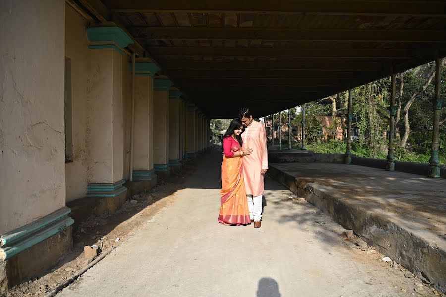 Fotógrafo de casamento Sudipta Chakraborty (sudipta). Foto de 18 de março 2022