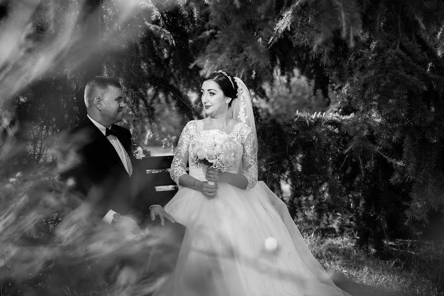 Wedding photographer Stefan Dragos (stefandragos). Photo of 18 March 2020