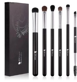Title 2, Set van 6 make-up kwasten voor een perfecte mak...
