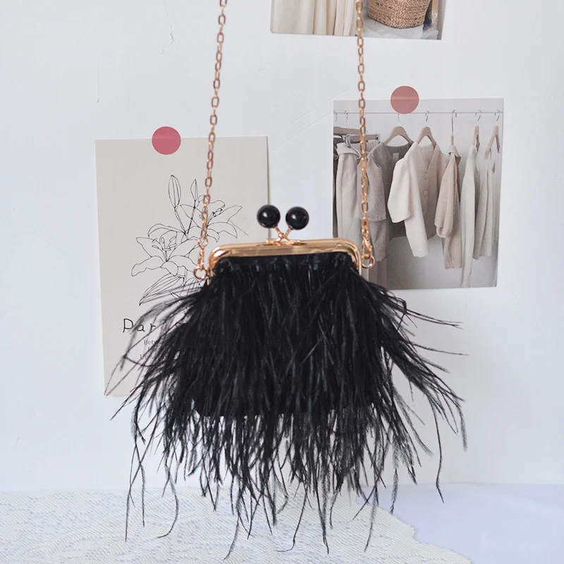 Enkelzijdige Ostrich Fashion Clutch Crossbody Bag. Stijlvolle crossbody tas, ideaal voor een avondje uit of dagelijks gebruik met luxe uitstraling.