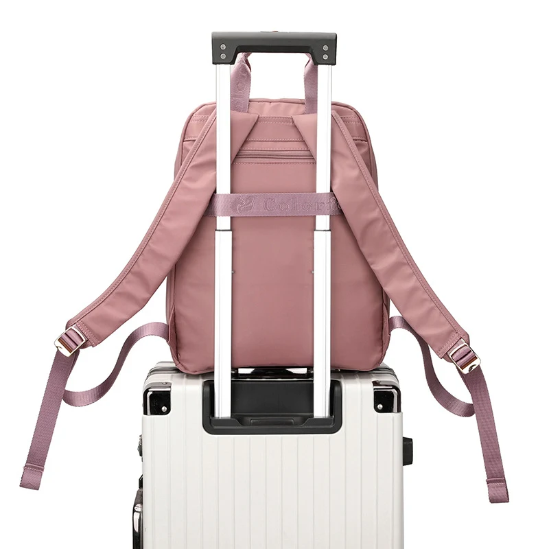 Mochila Coreana de Moda Feminina para Outdoor. Tendência Fashion com Design Moderno e Espaçoso, Ideal para Conforto e Estilo em Aventuras.