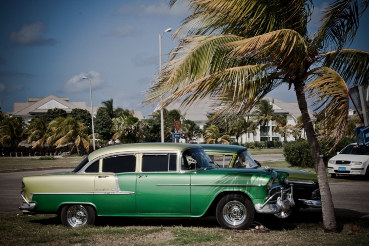 Amazing old green car di ugopamio